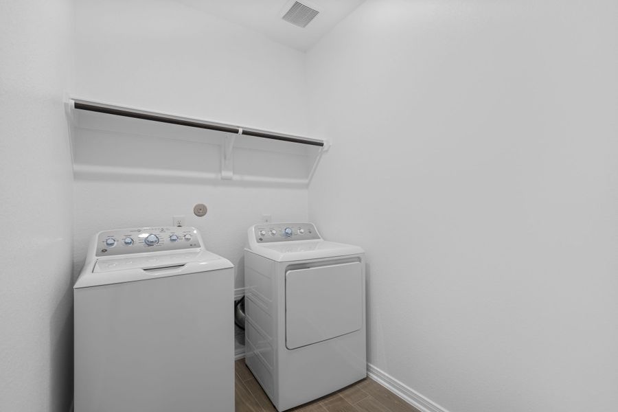 Furnished interior view inside a new home in Woodforest, Montgomery (Image 10). Furnished interior view inside a new home in Woodforest, Montgomery (Image 10).