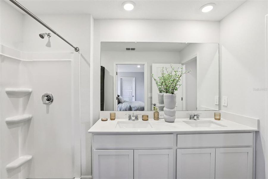 Furnished interior view inside a new home in Wynnstone, Davenport (Image 20).