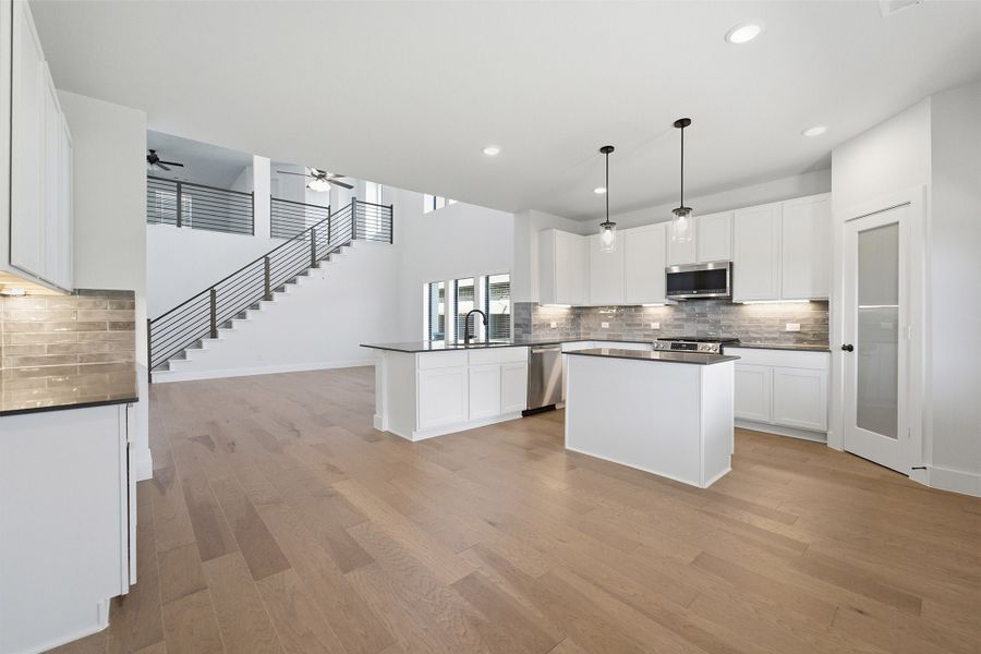Furnished interior view inside a new home in Heartland, Crandall (Image 10).