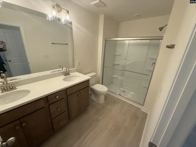 Furnished interior view inside a new home in Walker’s Trail, Lexington (Image 17).