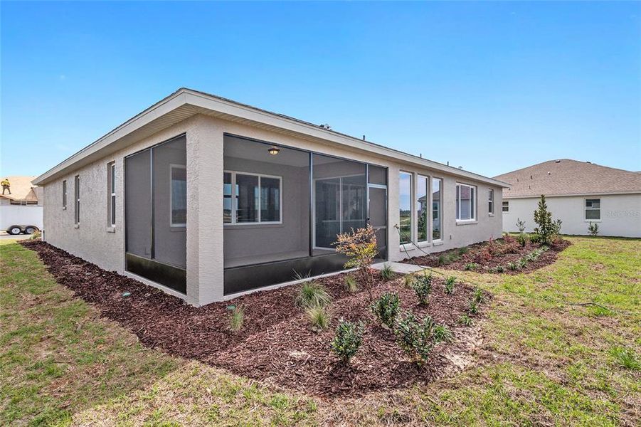 Exterior details and patio area of a home in , Ocala (Image 29).