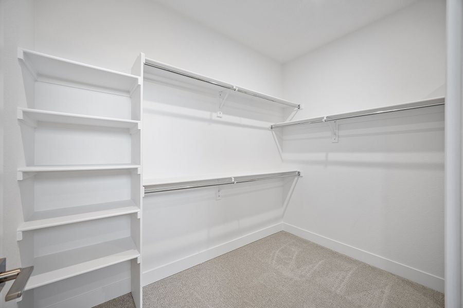 Spacious, unfurnished interior of a new home in Jackson Creek, Monument (Image 24).