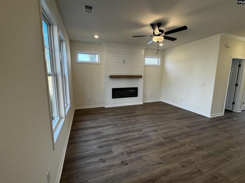 Spacious, unfurnished interior of a new home in Boykin Hills, Chapin (Image 17).