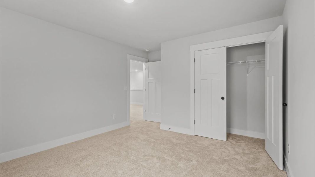 Furnished interior view inside a new home in Harrier Point, Woodruff (Image 16).