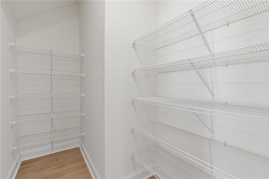 Spacious, unfurnished interior of a new home in Mulberry Summit, Flowery Branch (Image 20).