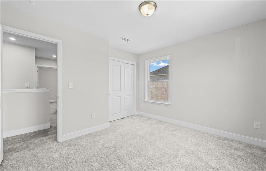 Spacious, unfurnished interior of a new home in Overland, Locust Grove (Image 30).