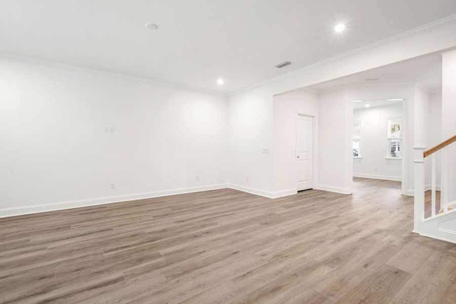 Spacious, unfurnished interior of a new home in Salem Bay, Beaufort (Image 19).