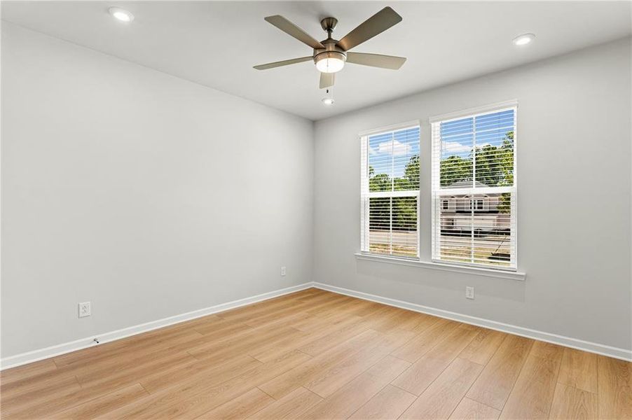 Spacious, unfurnished interior of a new home in Watermist at Mirror Lake, Villa Rica (Image 22).