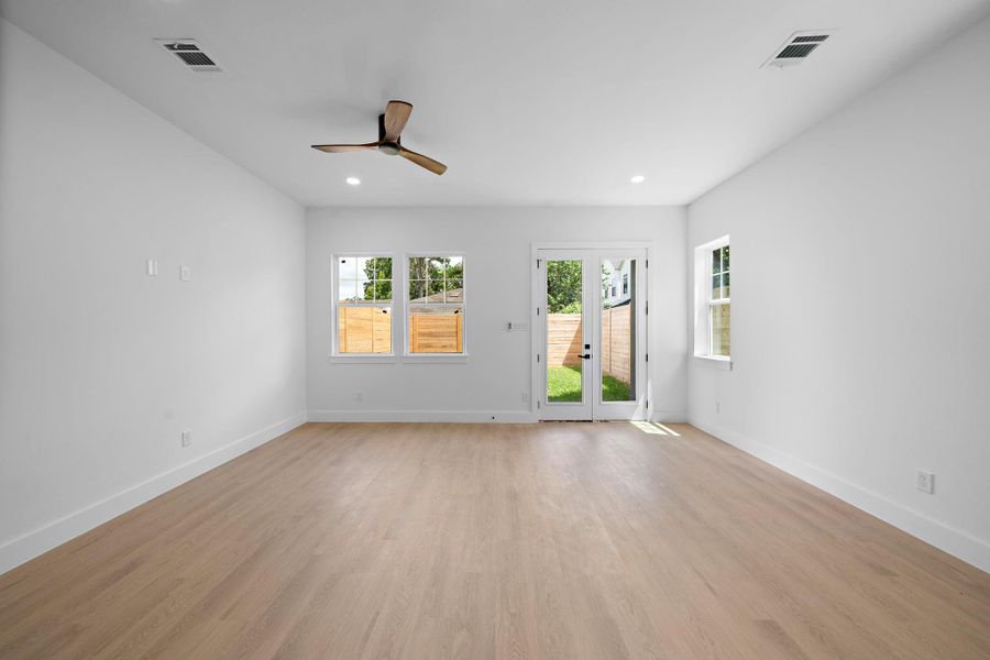 Spacious, unfurnished interior of a new home in , Houston (Image 6). Spacious, unfurnished interior of a new home in , Houston (Image 6).