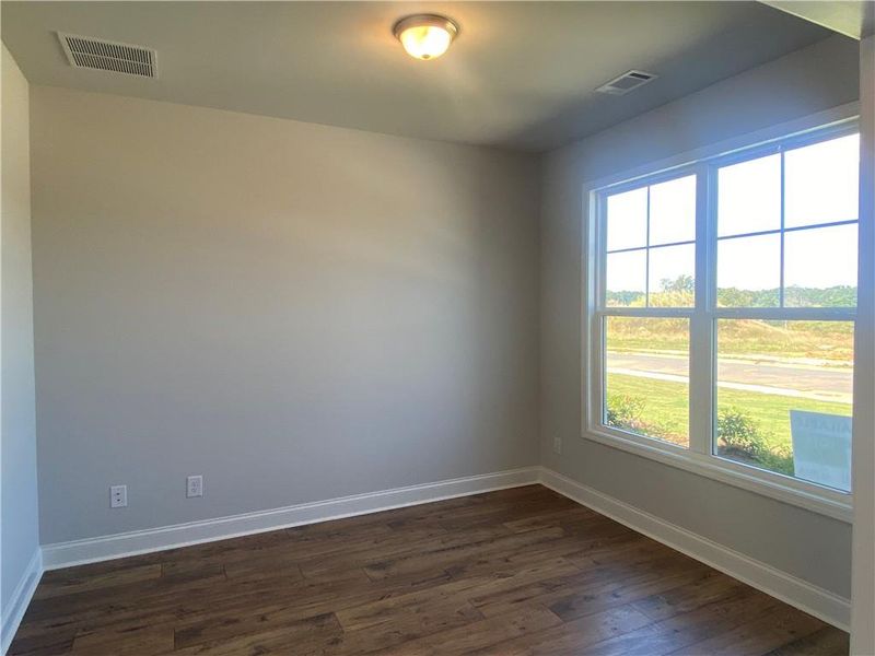 Spacious, unfurnished interior of a new home in , Jefferson (Image 41).