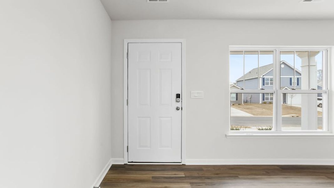 Spacious, unfurnished interior of a new home in Varner Station, Woodruff (Image 16).