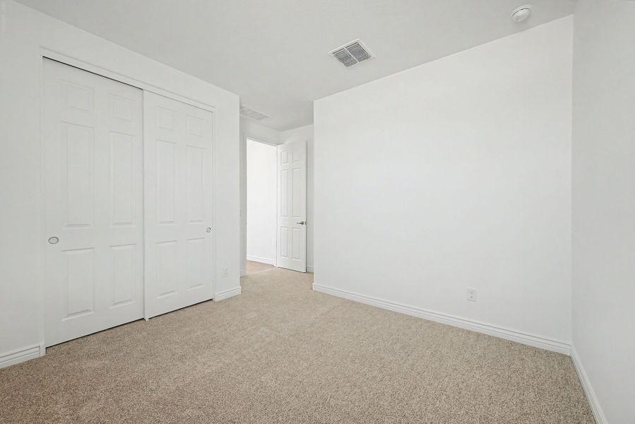 Spacious, unfurnished interior of a new home in Miravida, Surprise (Image 19). Spacious, unfurnished interior of a new home in Miravida, Surprise (Image 19).