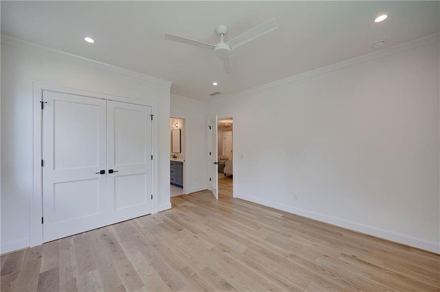 Spacious, unfurnished interior of a new home in , Atlanta (Image 96). Spacious, unfurnished interior of a new home in , Atlanta (Image 96).