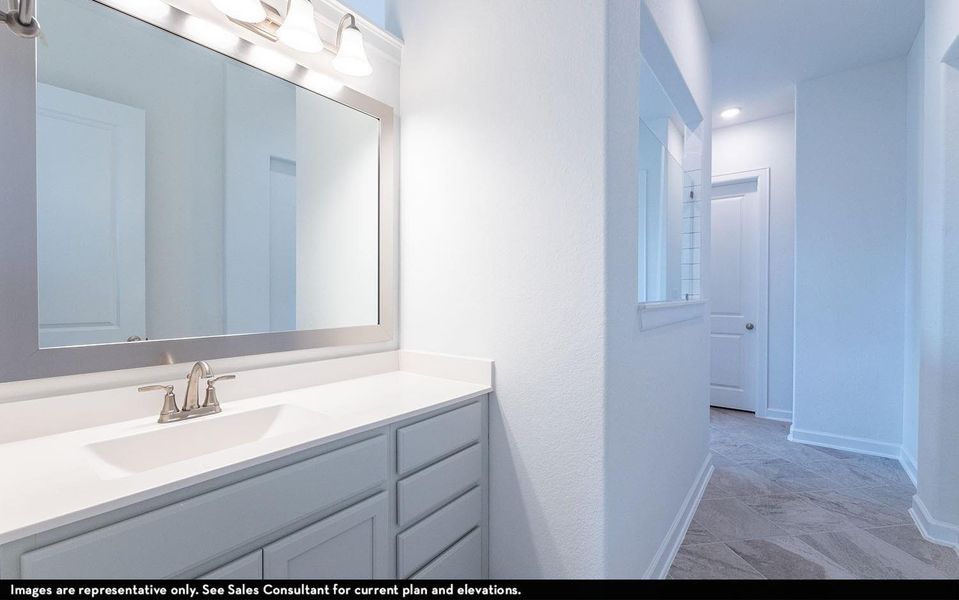 Furnished interior view inside a new home in Suncreek Estates, Rosharon (Image 6).