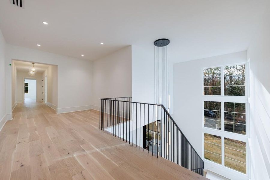 Spacious, unfurnished interior of a new home in , Atlanta (Image 28). Spacious, unfurnished interior of a new home in , Atlanta (Image 28).