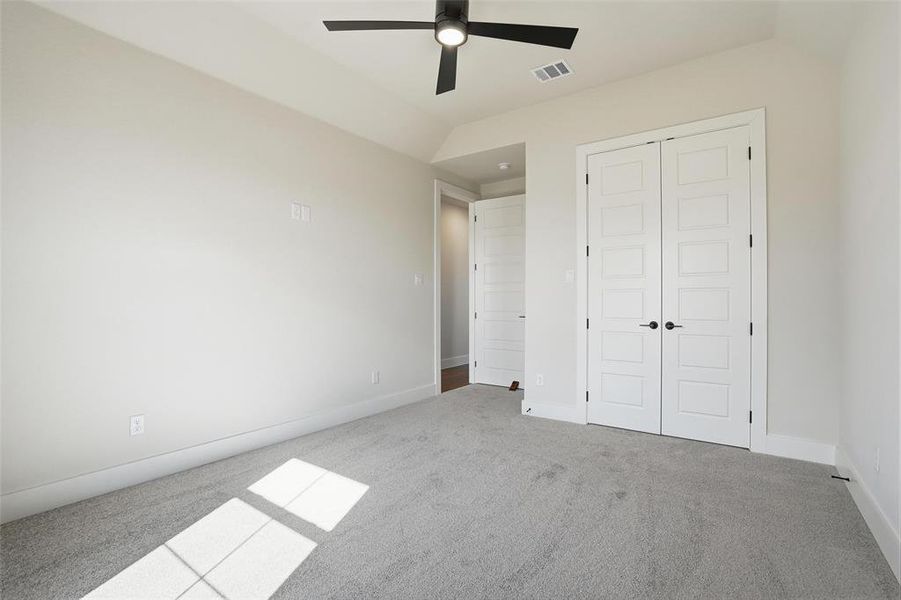 Spacious, unfurnished interior of a new home in Aledo Heights - Aledo ISD, Aledo (Image 21).