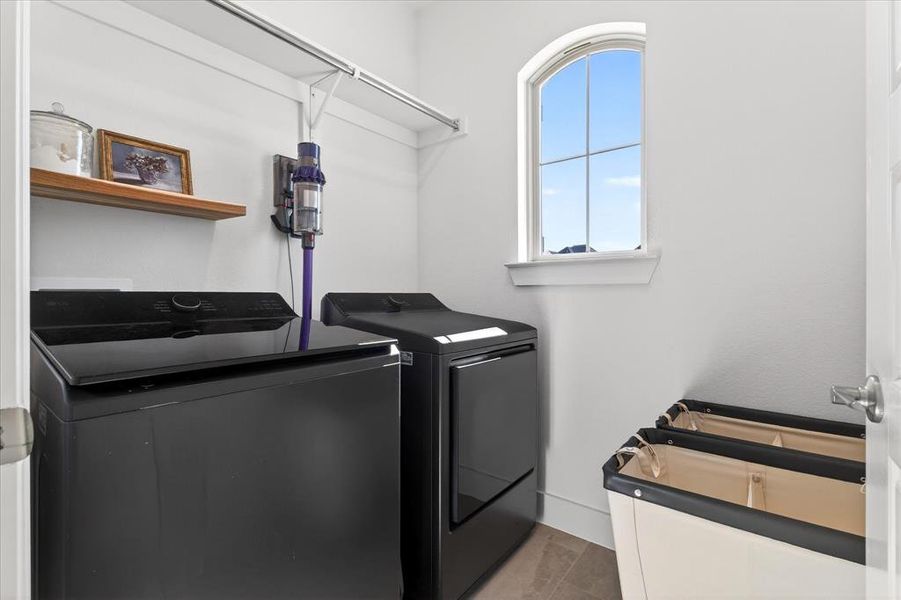 Furnished interior view inside a new home in Pecan Square, Northlake (Image 28).