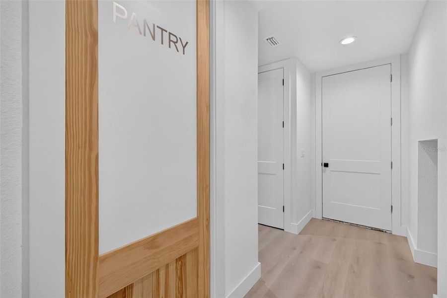 Spacious, unfurnished interior of a new home in , Ocklawaha (Image 41). Spacious, unfurnished interior of a new home in , Ocklawaha (Image 41).