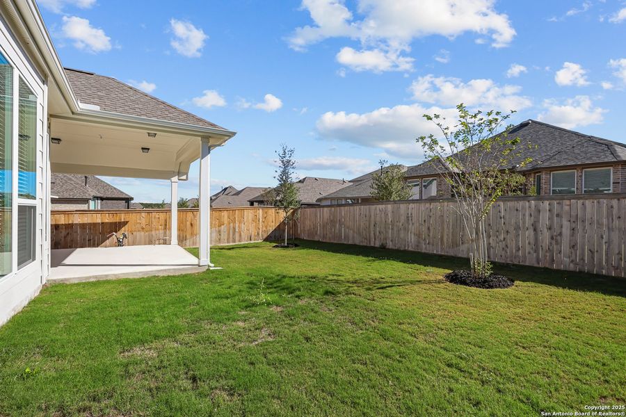 Exterior details and patio area of a home in Mayfair 50', New Braunfels (Image 3).