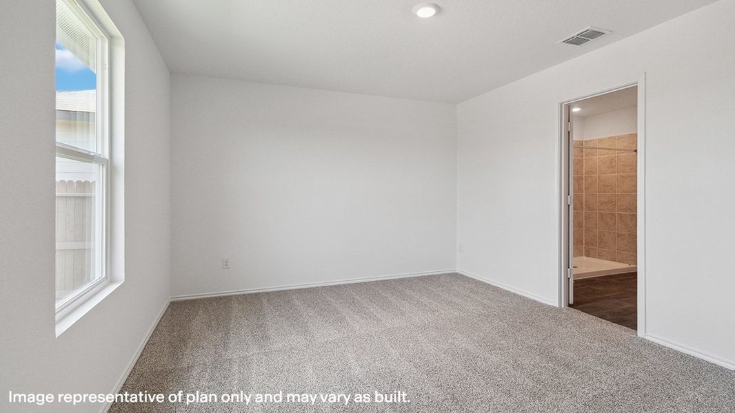 Spacious, unfurnished interior of a new home in Lucero, San Antonio (Image 21).