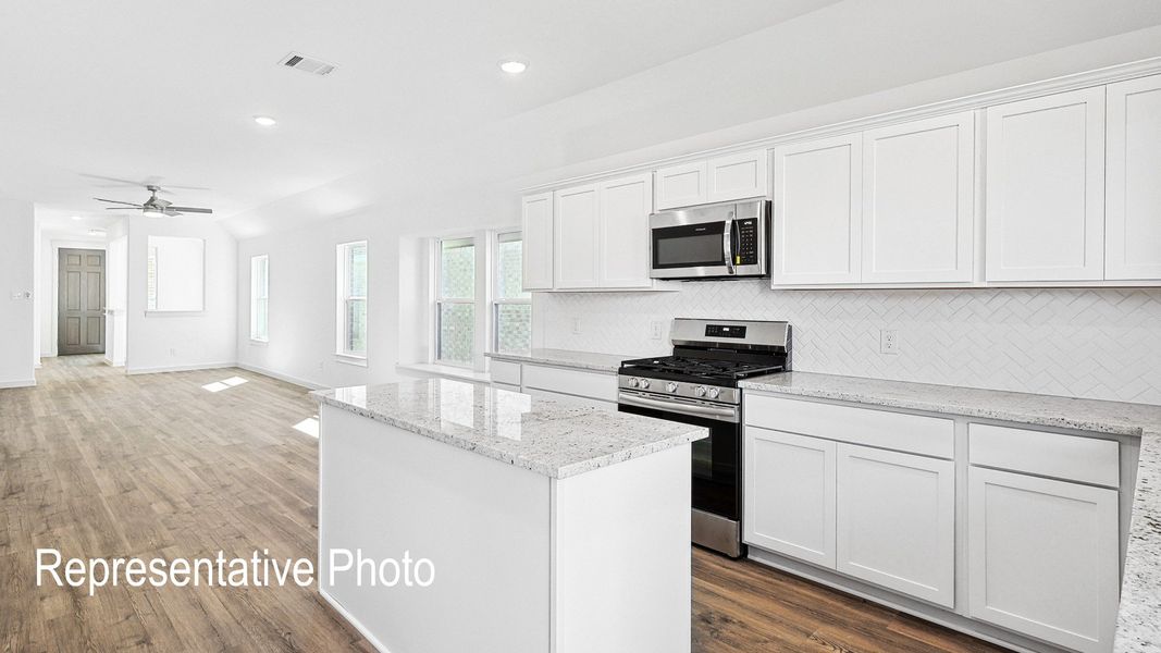 Furnished interior view inside a new home in Walden Pond, Forney (Image 5).