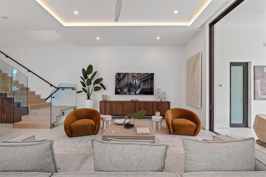 mls_LIVING_STRAIGHT_DT mls_LIVING_STRAIGHT_DT