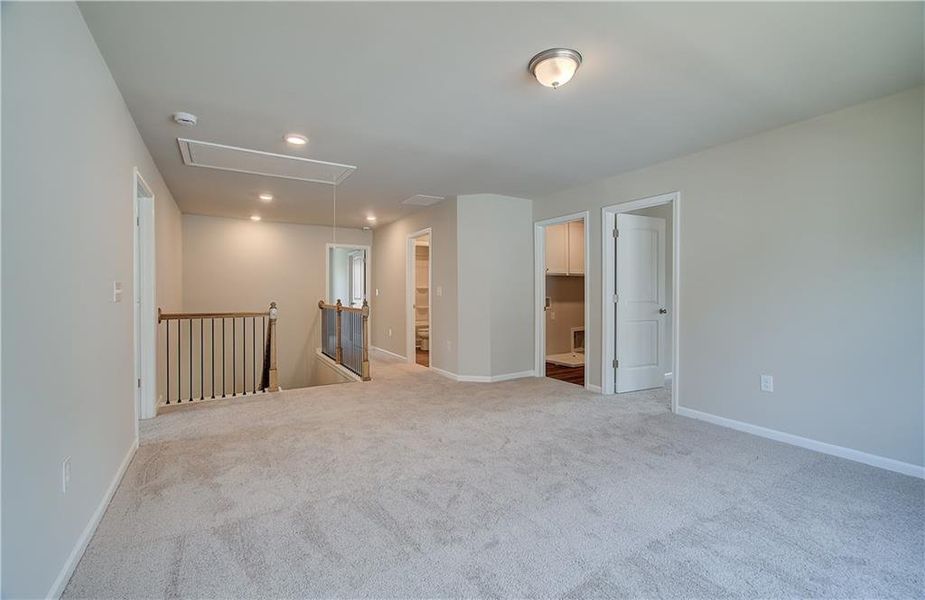Spacious, unfurnished interior of a new home in Cooper Park, McDonough (Image 13).