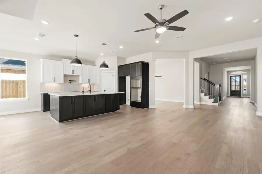 *REPRESENTATION PHOTO* First Floor