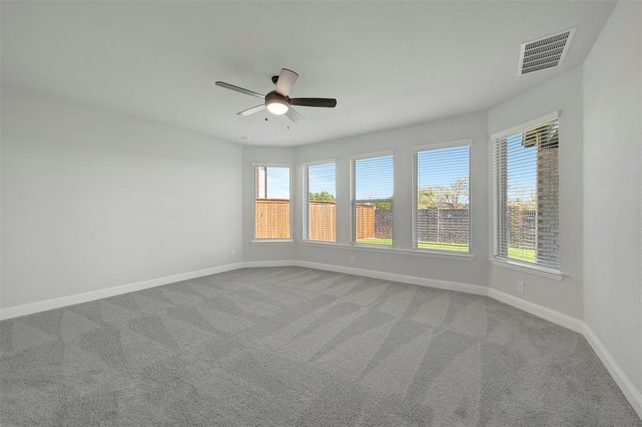 Spacious, unfurnished interior of a new home in Aster Park, McKinney (Image 31).