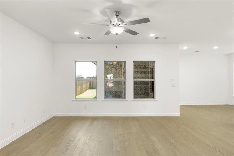 921 Apeldoorn Trail, Little Elm, TX