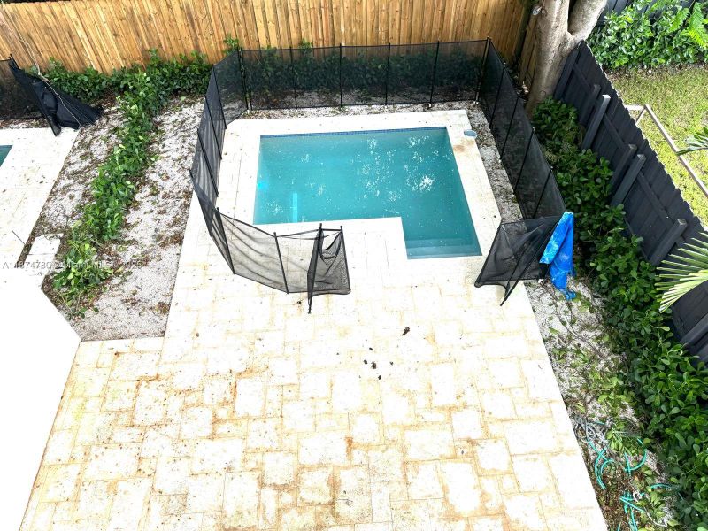 Image 32 of a home in .