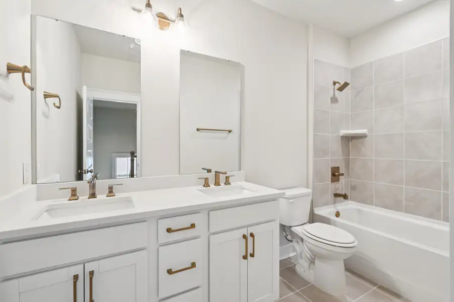 Furnished interior view inside a new home in Nexton, Summerville (Image 4).