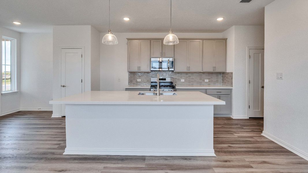Representative furnished interior of a home built from the Guadalupe by DRB Homes in Spring Creek, Taylor (Image 17). Representative furnished interior of a home built from the Guadalupe by DRB Homes in Spring Creek, Taylor (Image 17).