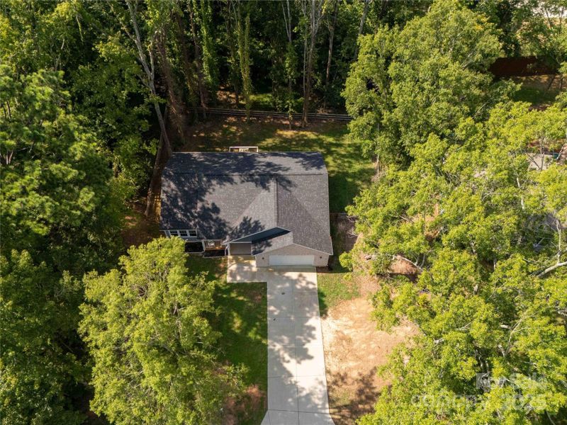 Image 22 of a home in .