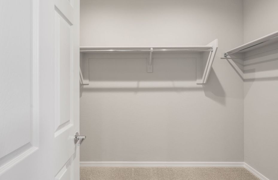Spacious, unfurnished interior of a new home in El Cidro, Goodyear (Image 15).