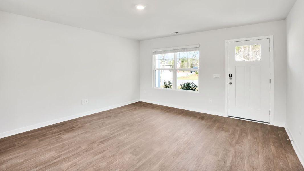 Spacious, unfurnished interior of a new home in Lockwood Landing, Supply (Image 20).