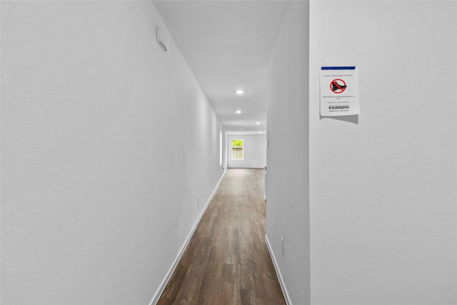 Spacious, unfurnished interior of a new home in The Canopies, Splendora (Image 12).