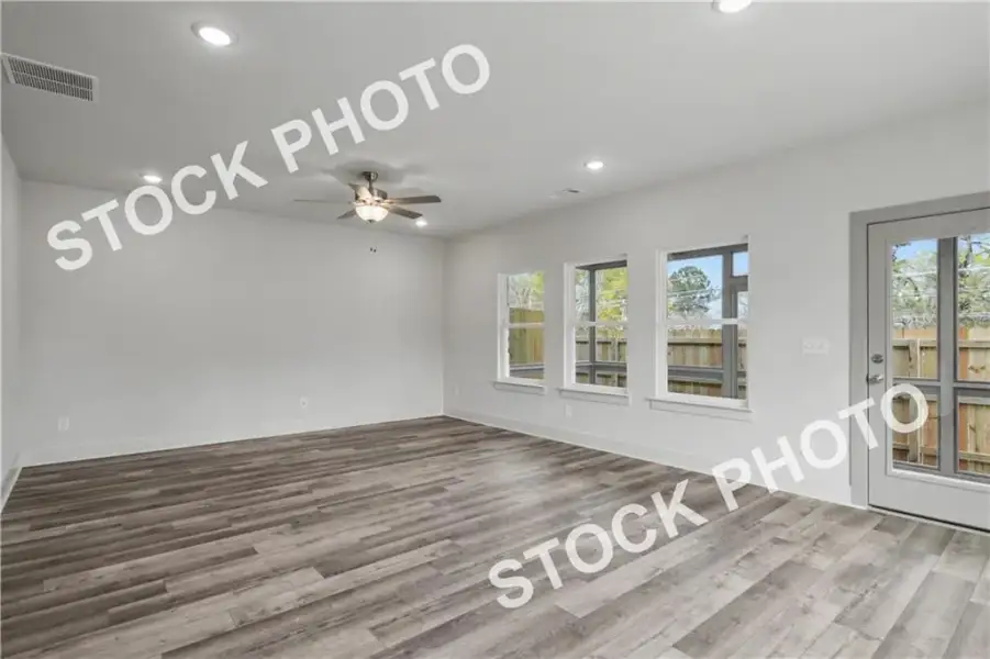 Spacious, unfurnished interior of a new home in , Norcross (Image 10).