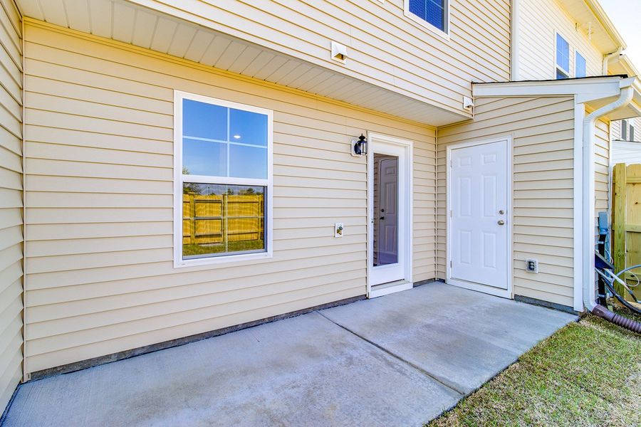 Exterior details and patio area of a home in Astoria, Columbia (Image 3).