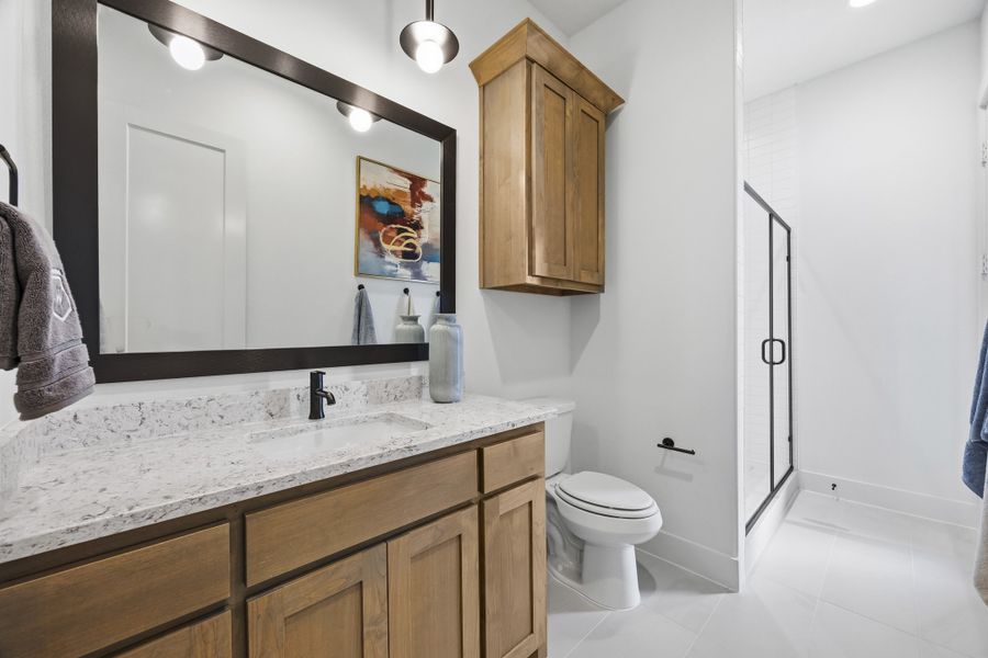 Representative furnished interior of a home built from the Lancaster by Windsor Homes in Ridge Pointe Estates, McLendon-Chisholm (Image 41).