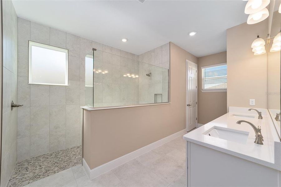 Furnished interior view inside a new home in , Ocala (Image 8).