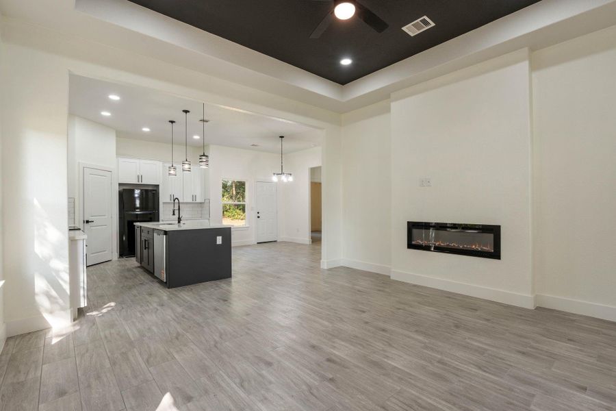 Image 32 of a home in . Image 32 of a home in .