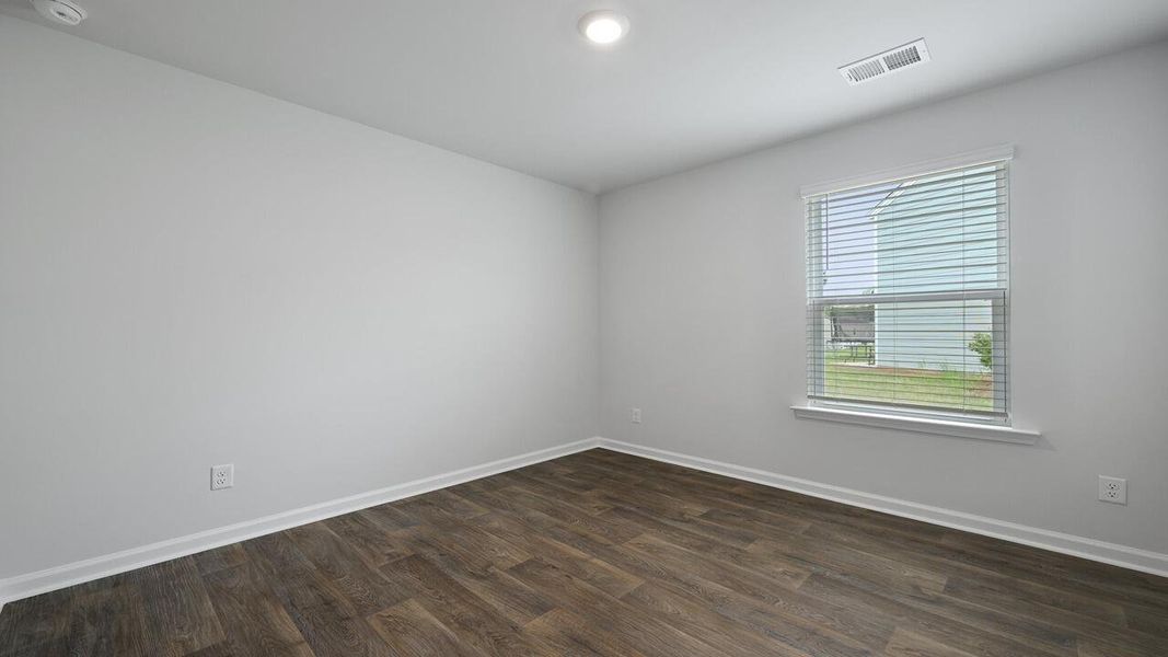 Spacious, unfurnished interior of a new home in Center Pointe, Santee (Image 19).
