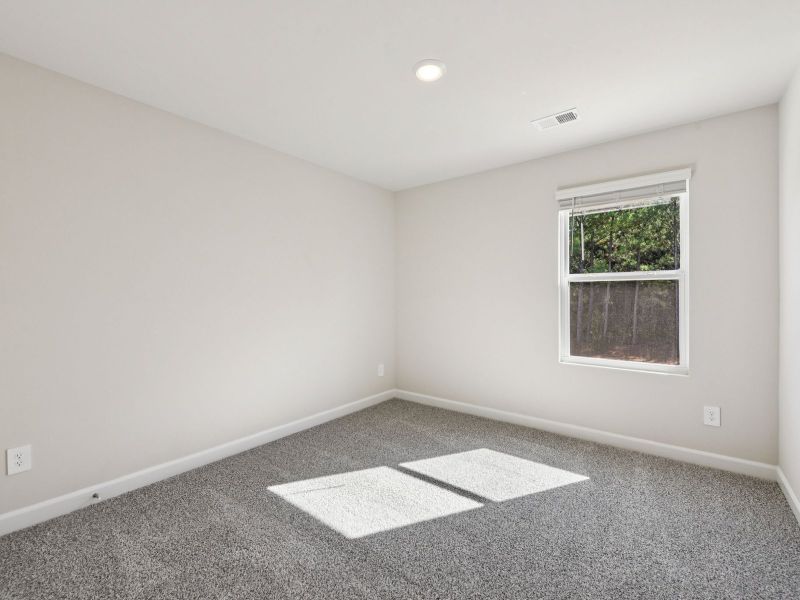 Spacious, unfurnished interior of a new home in Crossrail Station, Mooresville (Image 16).