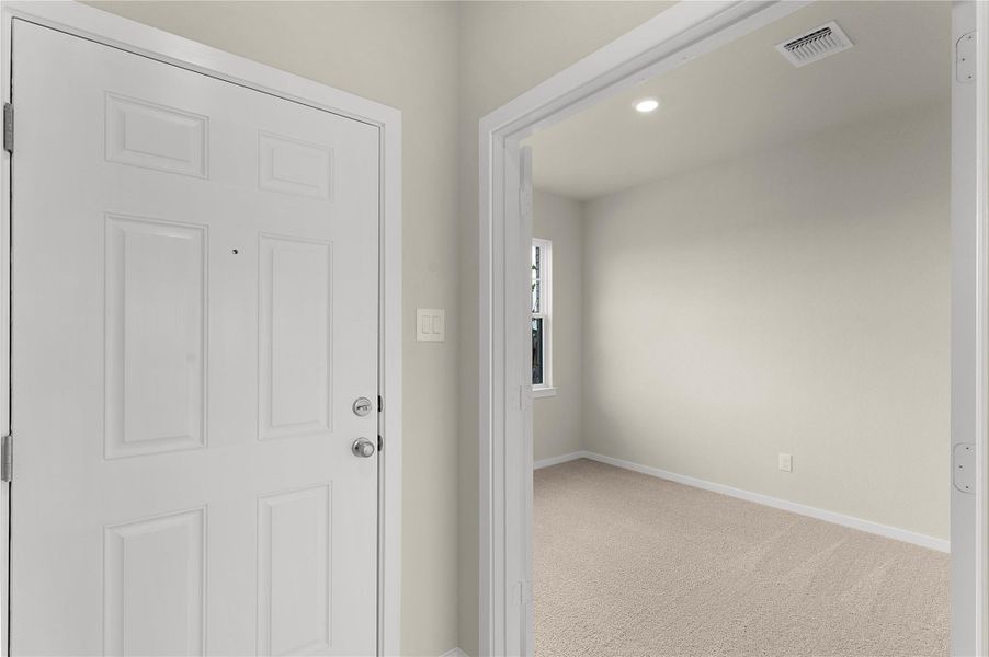 *PHOTO IS REPRESENTATIVE OF FLOORPLAN ONLY* *PHOTO IS REPRESENTATIVE OF FLOORPLAN ONLY*