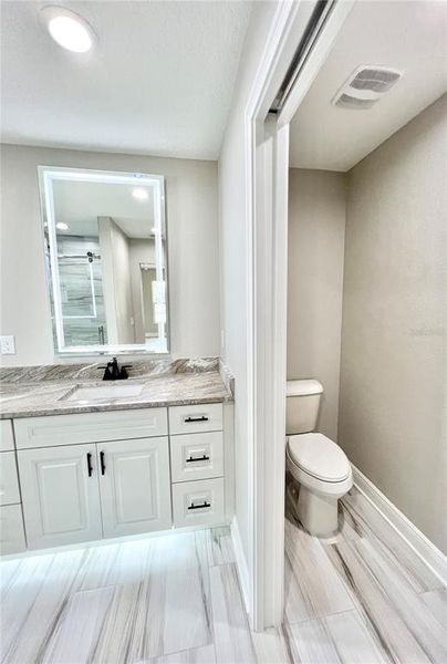 Furnished interior view inside a new home in , Dunnellon (Image 6).