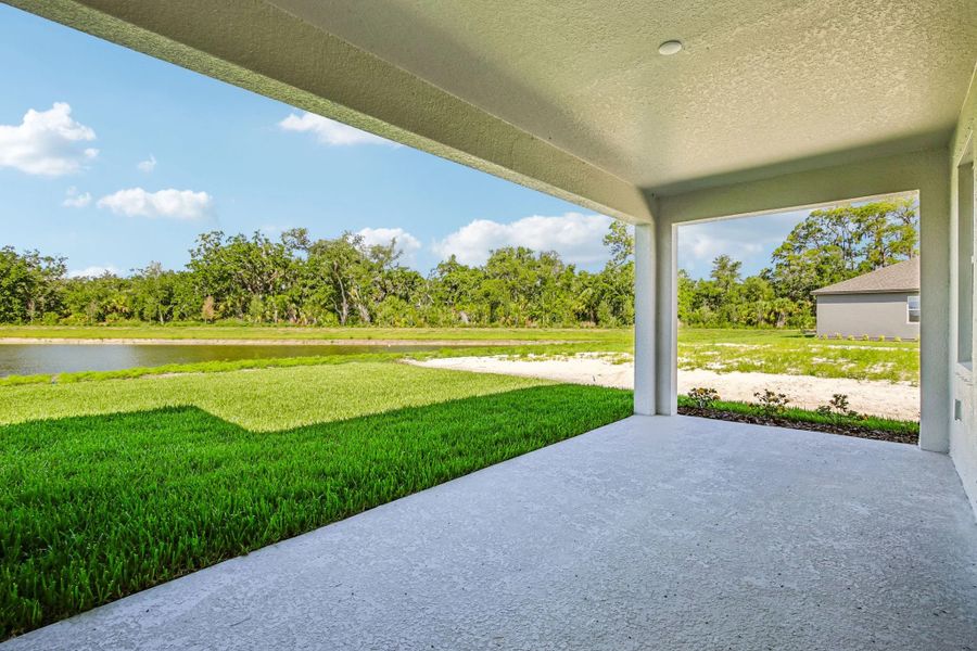 Large covered back lanai