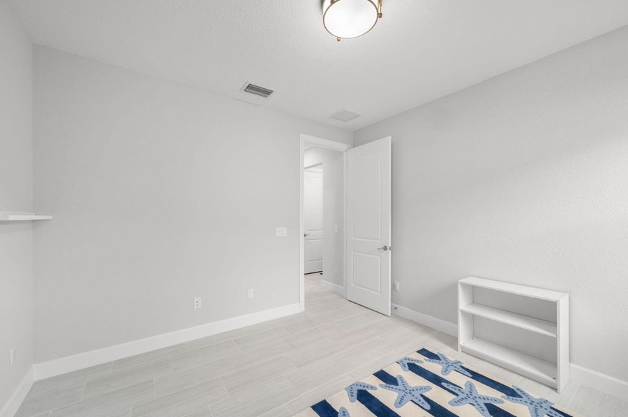 15-web-or-mls-13430 SW Vermillion Cir -