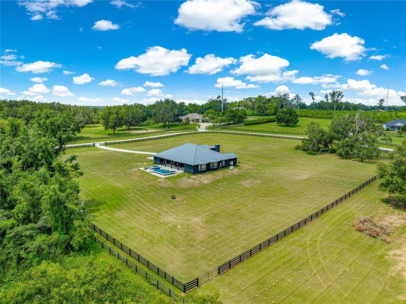 Image 49 of a home in . Image 49 of a home in .