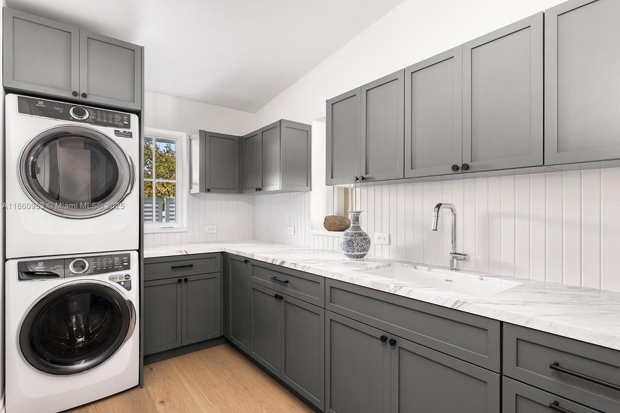 Image 57 of a home in . Image 57 of a home in .